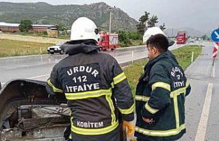 Burdur’da otomobil takla attı: 1 yaralı