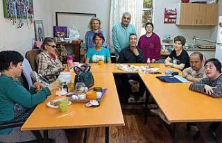 Burhaniye’de özel öğrenciler sergiye hazırlanıyor