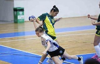 Bursa Büyükşehir Belediyespornormal sezonun son...