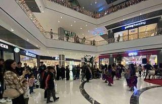 Bursa Parkur AVM’de Hıdırellez coşkusu