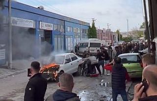 Bursa’da Metal Sanayi’deki yangında 4 iş yeri...