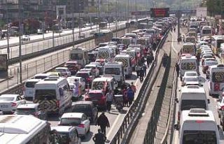 Büyük İstanbul Mitingine akın eden binlerce vatandaş...