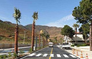 Büyükşehir ekiplerinden yollarda 8 bin 453 kilometre...