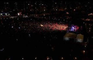 Büyükşehir’in Ahmet Şafak Gençlik Konserine...