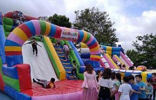 Çan Cumhuriyet İlkokulundan çocuk şenliği