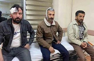 Çanakkale’de Yeşil Sol Partililer seçim çalışmalarında...