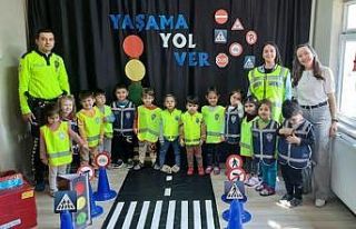 Çaycuma’da minik öğrencilere trafik eğitimi