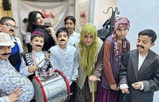 Çiçekdağı’nda tiyatroya ilgi büyük