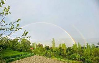 Çift gökkuşağı semayı süsledi