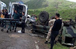 Çıldır’da askeri araç kaza yaptı
