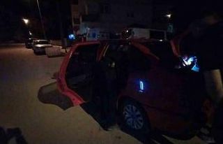 Çorum’da seyir halindeki otomobil kurşunlandı