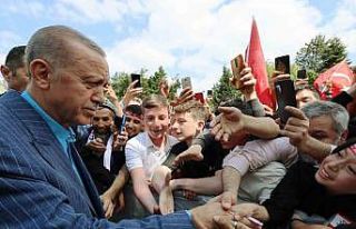 Cumhurbaşkanı Erdoğan, merhum Cumhurbaşkanı Turgut...