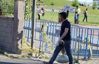 Çuvallar seçim kuruluna gelmeye başladı