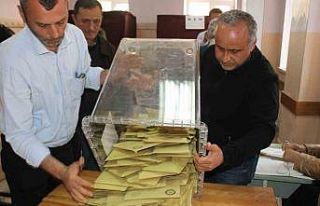 Denizli’de oyların ilçelere göre dağılımı...