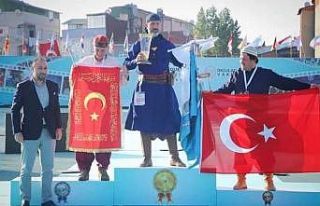 Denizlili sporcu Fetih Kupasında altın madalya kazandı