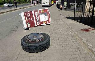 Depremden kurtuldu, otobüsten kopan lastiğin çarpmasıyla...