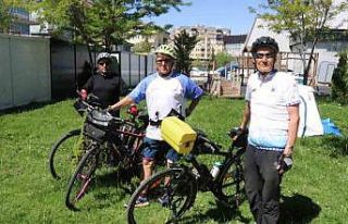 Depremzedelere bisikletli moral