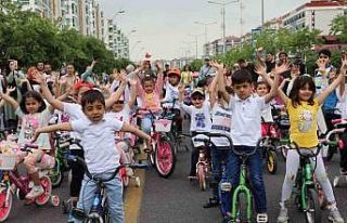 Diyarbakır’da 280 çocuk sağlık için pedal çevirdi