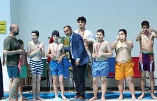 Diyarbakır’da Engelliler Haftasın’da yüzme...