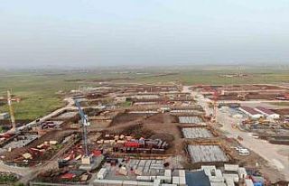 Diyarbakır’da TOKİ konutlarında hummalı çalışma...