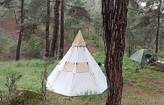 Doğa tutkunları Laçin’de kampın ardından çevredeki...