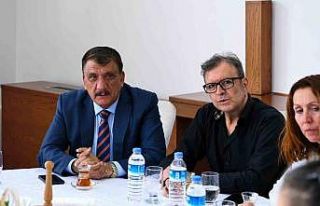 Doğal hayatı koruma vakfı üyelerinden Başkan...