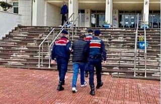 Dolandırıcılıktan 13 yılla aranıyordu