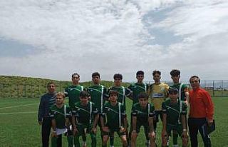 DSİspor U-18 takımı bölge şampiyonu oldu