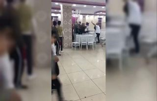 Düğünde meydan kavgası, masa ve sandalyeler havada...