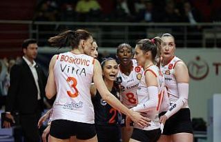 Eczacıbaşı Dynavit, THY’yi 3-2 mağlup etti