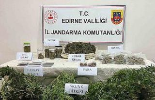 Edirne’de uyuşturucu operasyonu: 3 gözaltı