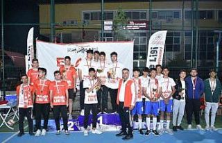 Elazığ’da mahalle ligi müsabakaları sona erdi