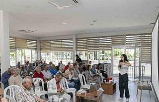 Emekli evinde ’fibromiyalji’ eğitimi