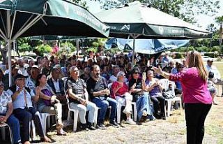 Emekliler Türk sanat müziği konseriyle eğlendi