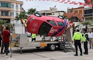 Emniyet kemerinin önemi simülasyon ile anlatıldı