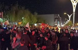 Erciş’te vatandaşlar Cumhurbaşkanı Erdoğan’ın...