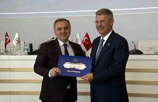 ERÜ’de ’TÜBİTAK 1004 Programı Deneyim Paylaşım...