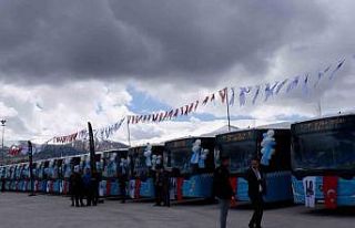 Erzurum Büyükşehir Belediyesi filosuna 120 yeni...