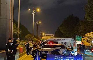 Esenler’de kamyonun çarptığı kadın hayatını...