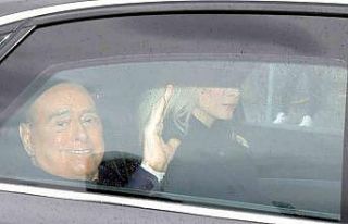 Eski İtalya Başbakanı Berlusconi 45 gün sonra...