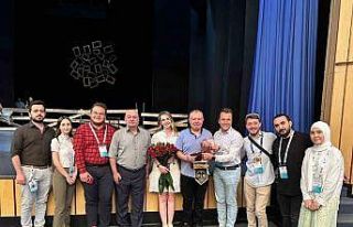 Eskişehir ‘Sui Generis’ Tiyatro, Özbekistan’dan...