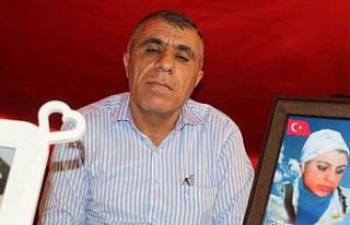 Evlatlarını PKK ve HDP’den isteyen ailelerin nöbeti...