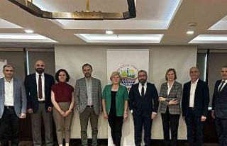 EYODER’de Onur Ünlü yeniden başkan seçildi