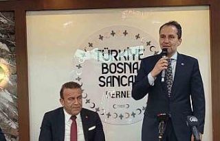 Fatih Erbakan, Bayrampaşa’da Bosna Sancak Derneği’ni...