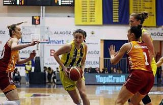 Fenerbahçe’de Olcay Çakır Turgut ile yollar ayrıldı