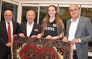 Filenin Sultanlarına Döşemealtı halısı