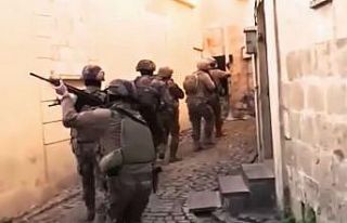 Gaziantep polisinden terör örgütlerine operasyon