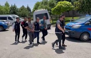 Gaziantep’te göçmen kaçakçılığı yapan 6...