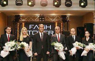 Gaziantep’te kolej öğrencilerinden mezuniyet balosu