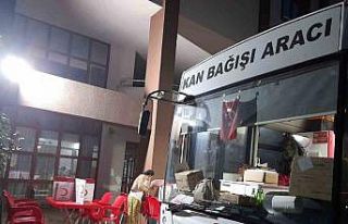 Gençler kan bağışında bulundu